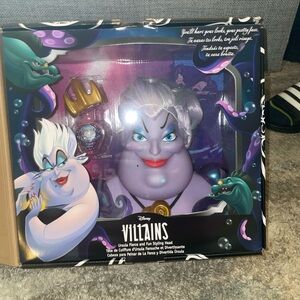 Disney Villains Fierce 'N Fun URSULA 10" inch STYLING HEAD 16 Pieces NEW in Box!